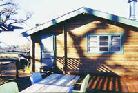 side_cabin_web.jpg (11363 bytes)